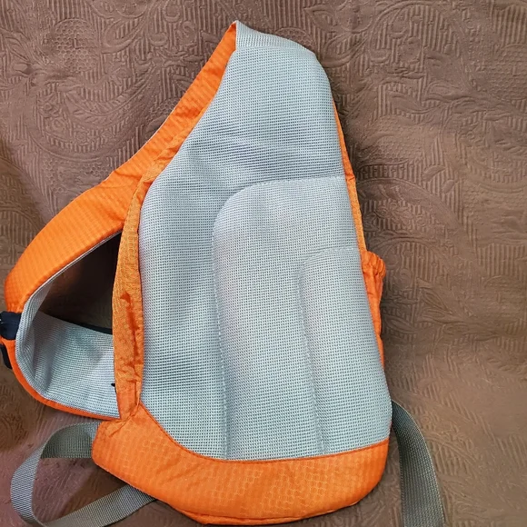 NWOT APEX Shoulder Crossbody Sling Bag, Orange - Picture 3 of 9